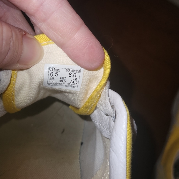 Vans Unisex Yellow Checkered Low Top Sneakers - Picture 5 of 5